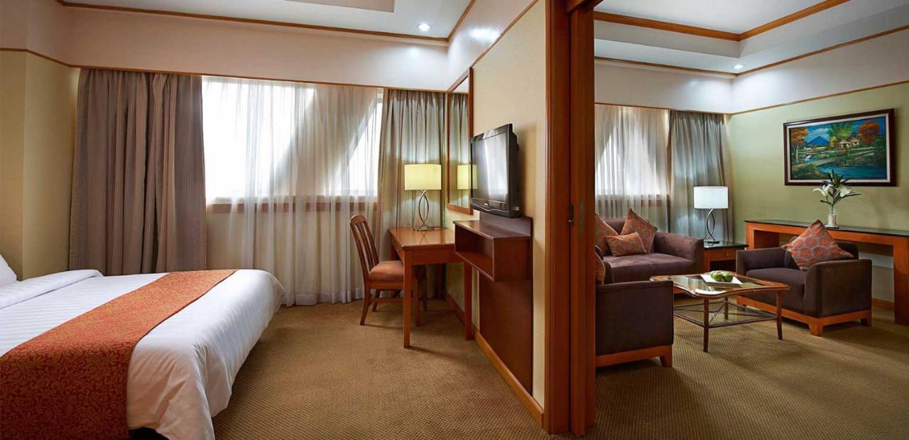 Berjaya Makati Hotel Μακάτι Εξωτερικό φωτογραφία