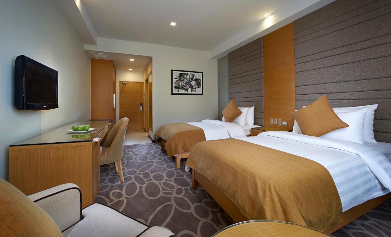 Berjaya Makati Hotel Μακάτι Εξωτερικό φωτογραφία